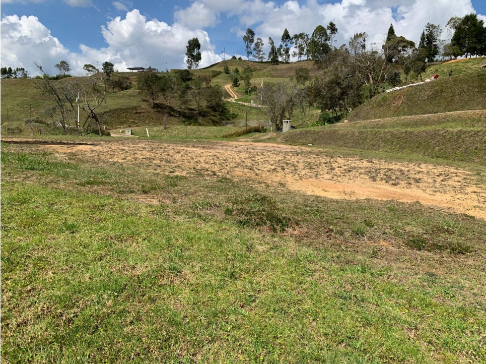LOTE EN RIONEGRO VEREDA MAMPUESTO ENTRANDO POR LA MOSQUITA — foto 2