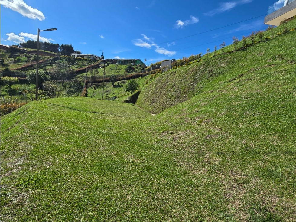 CASA FINCA EN CONDOMINIO EN SAN VICENTE SECTOR CAMPO ALEGRE — foto 6