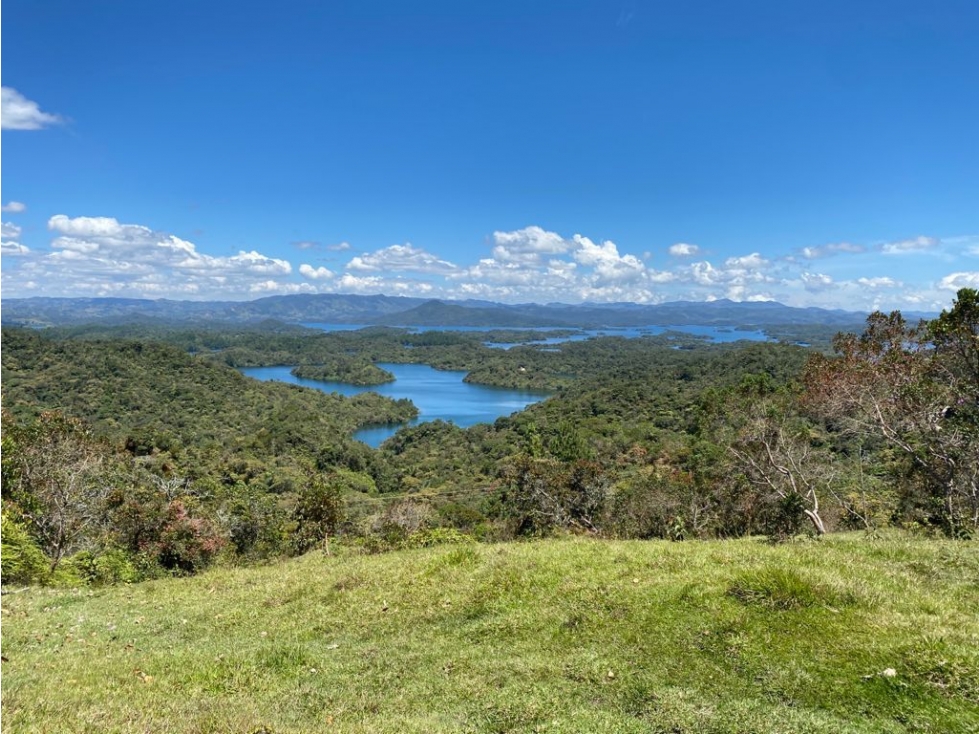 EXCLUSIVO PROYECTO GUATAPE LOTES UNIDAD CERRADA VISTA A REPRESA