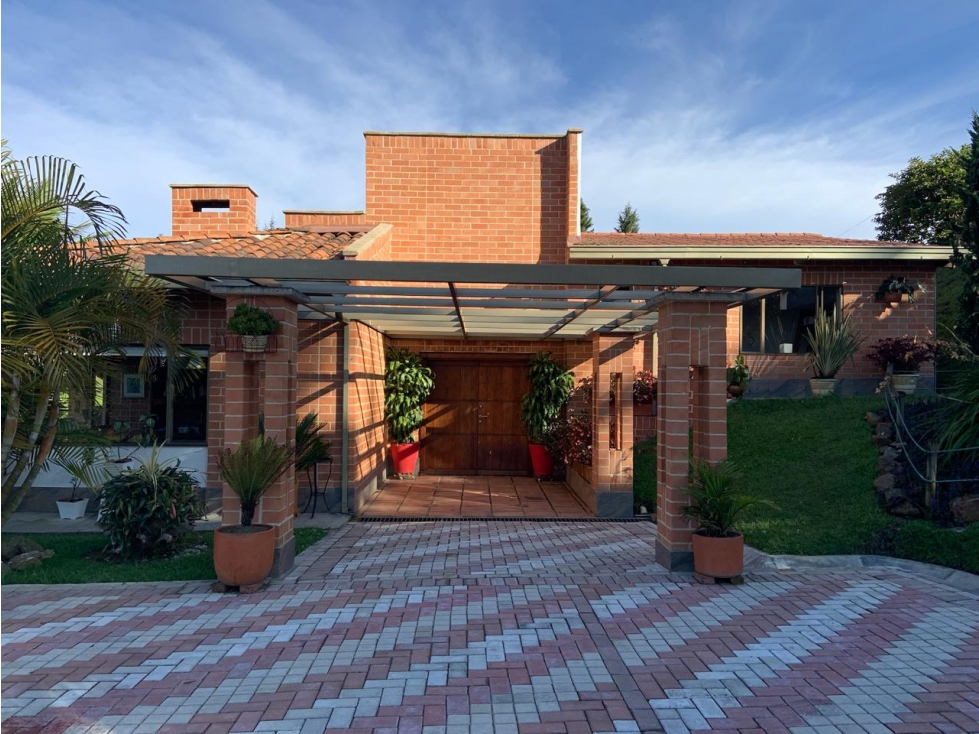 FINCA RIONEGRO SECTOR LA MOSQUITA