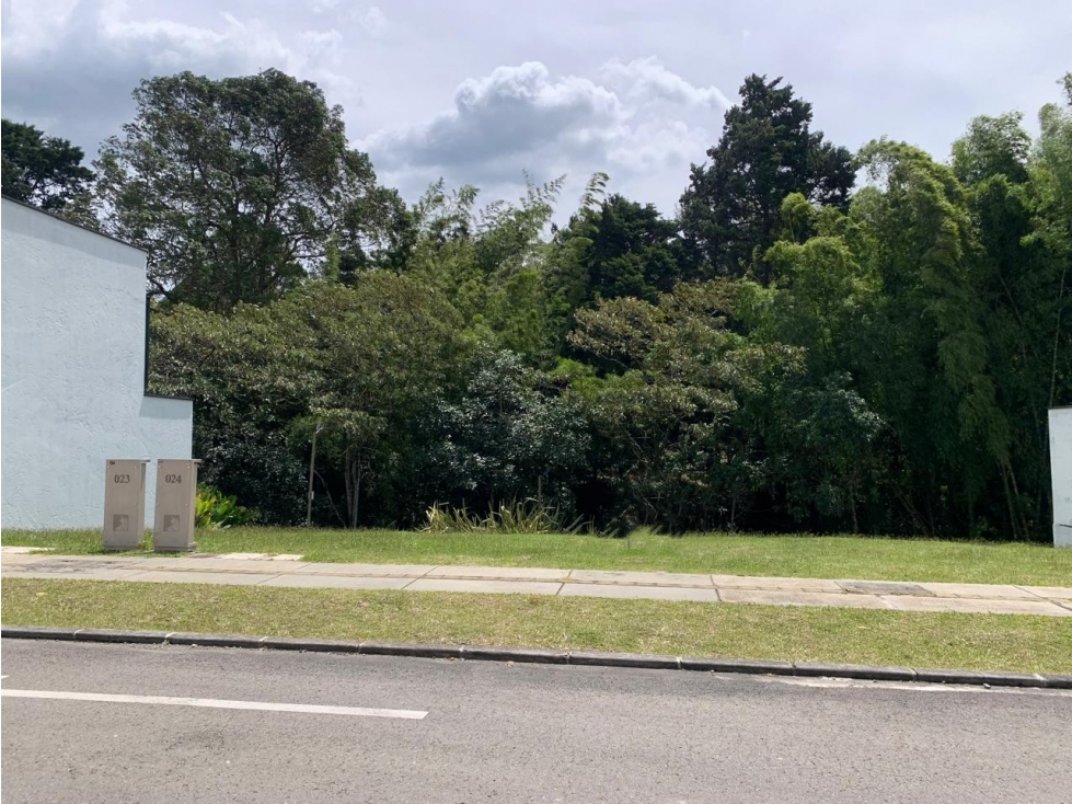 LOTE LLANOGRANDE UNIDAD CERRADA — foto 6