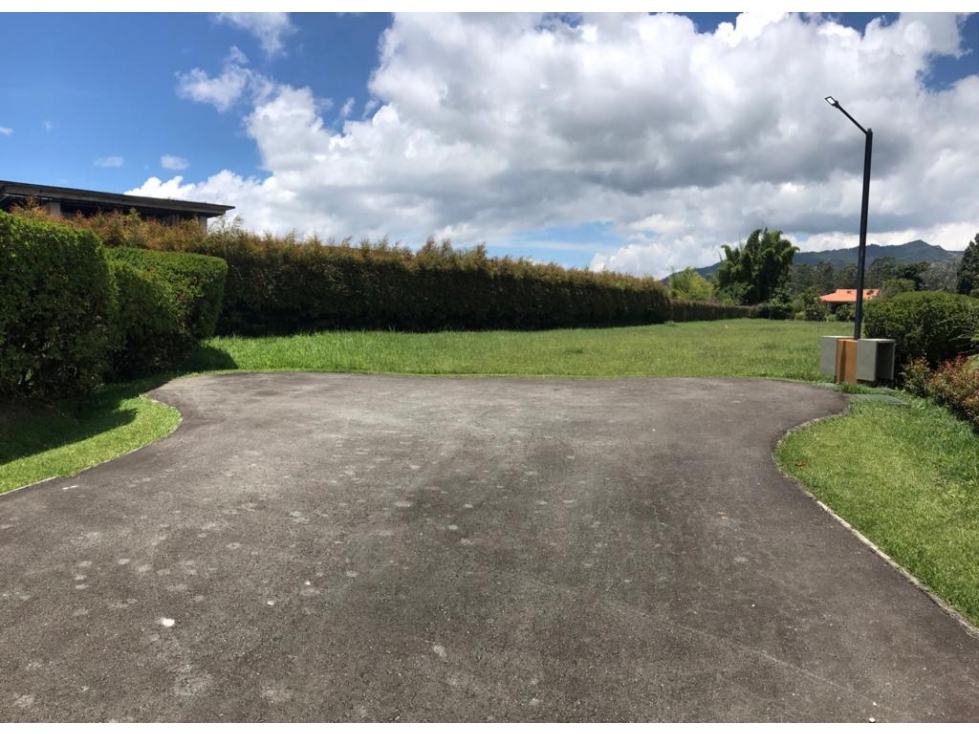HERMOSO LOTE RIONEGRO EL TABLAZO EXCELENTE UBICACION — foto 2
