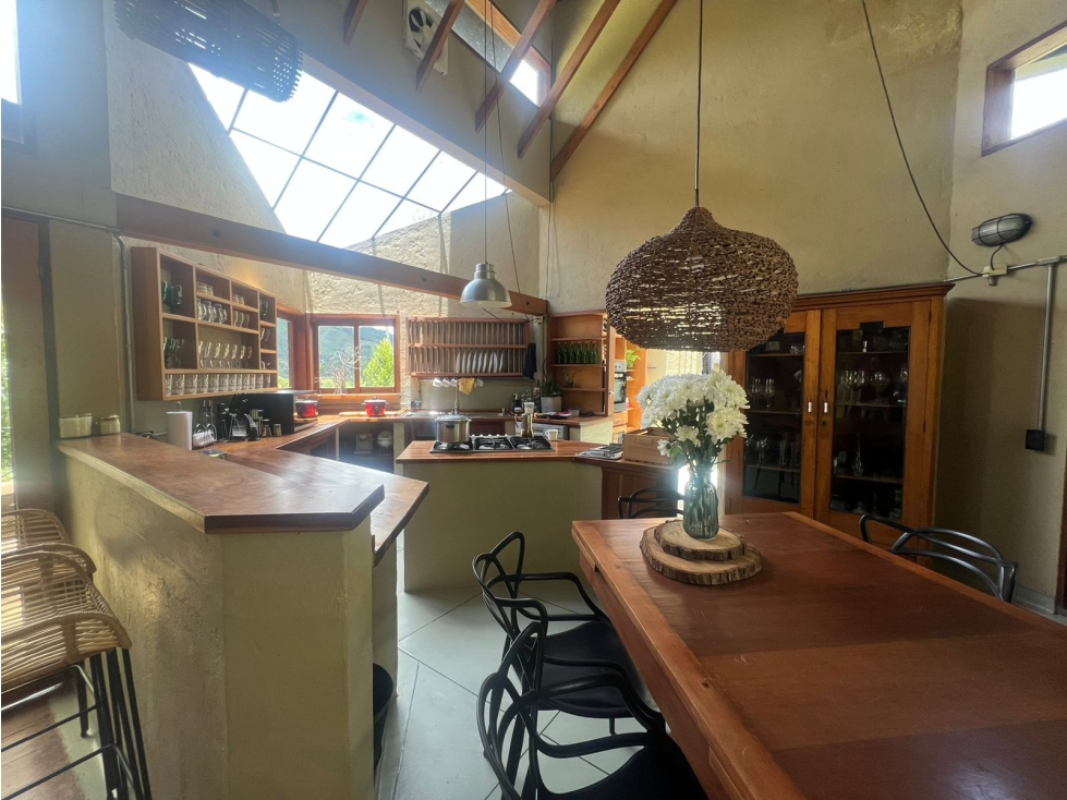 CASA FINCA EN EL RETIRO VEREDA LA ARGENTINA CON 3 CONSTRUCCIONES — foto 3