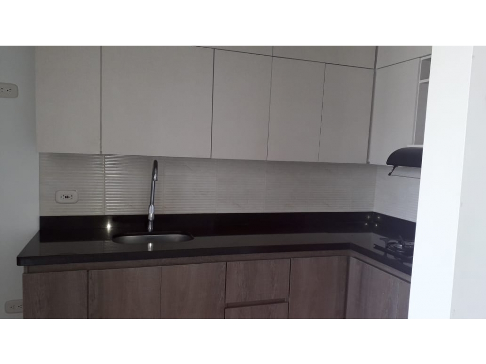 APARTAMENTO RIONEGRO SECTOR FONTIBON UNIDAD COMPLETA — foto 2