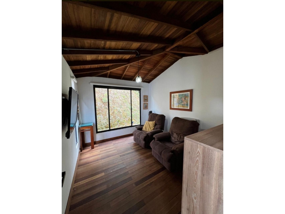 HERMOSA CASA DE UN SOLO NIVEL CAMPESTRE ENVIGADO ALTO DE LAS PALMAS — foto 5
