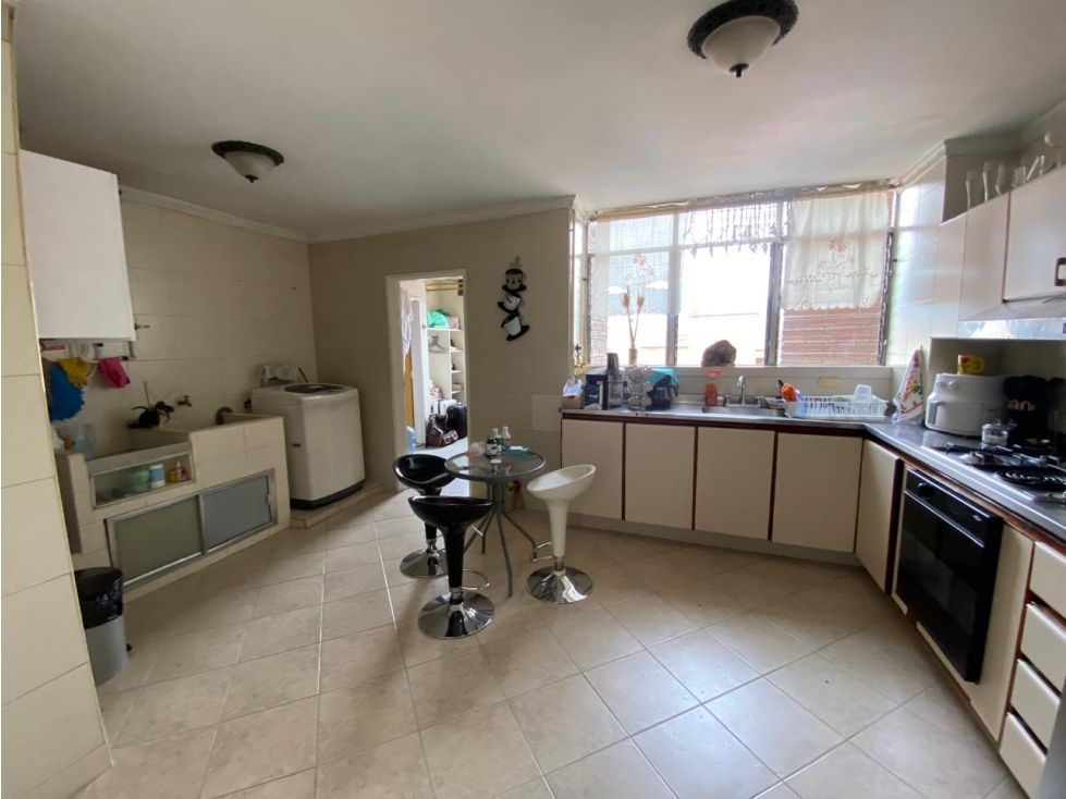 APARTAMENTO MEDELLIN PISO ALTO REMODELAR LA CANDELARIA — foto 2
