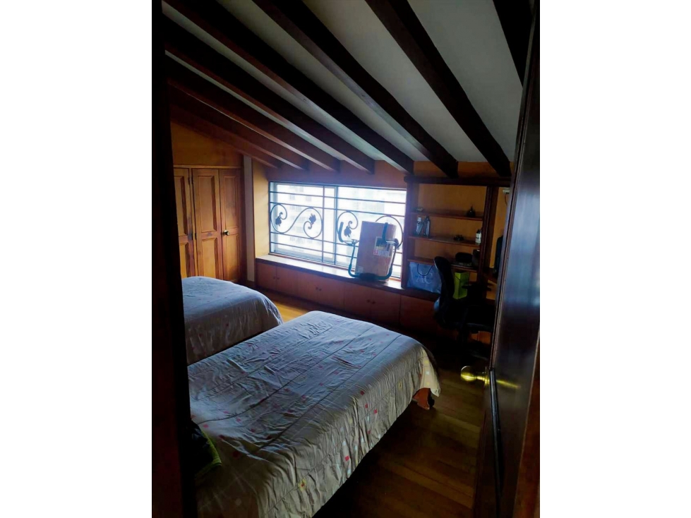 APARTAMENTO PH DUPLEX MEDELLIN VISTA AL SUR PISO ALTO SECTOR BALSOS — foto 4