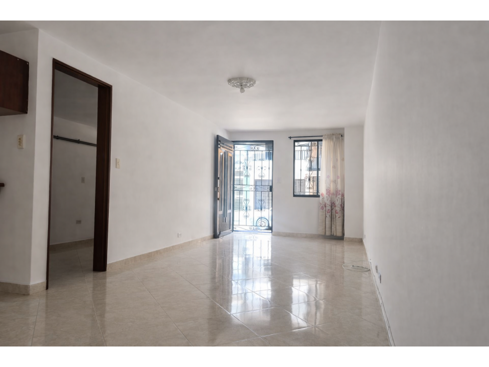 CASA EN VENTA EN ITAGUI, EL CARMELO