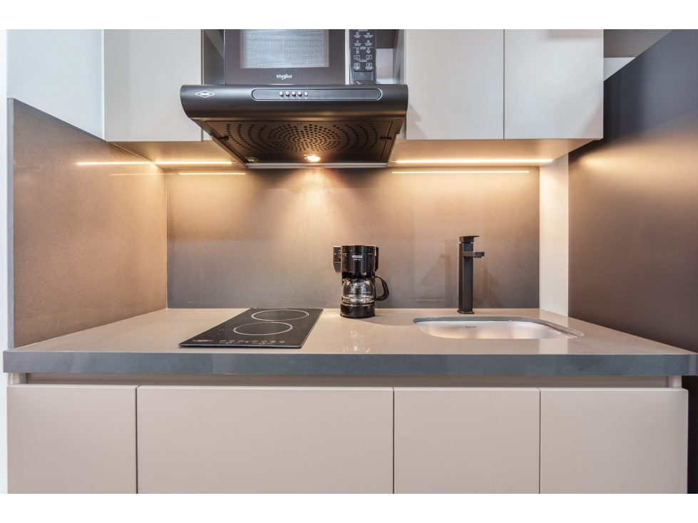 APARTAESTUDIO AMOBLADO TIPO LOFT SABANETA CERCA AL EURO RENTAS CORTAS — foto 2