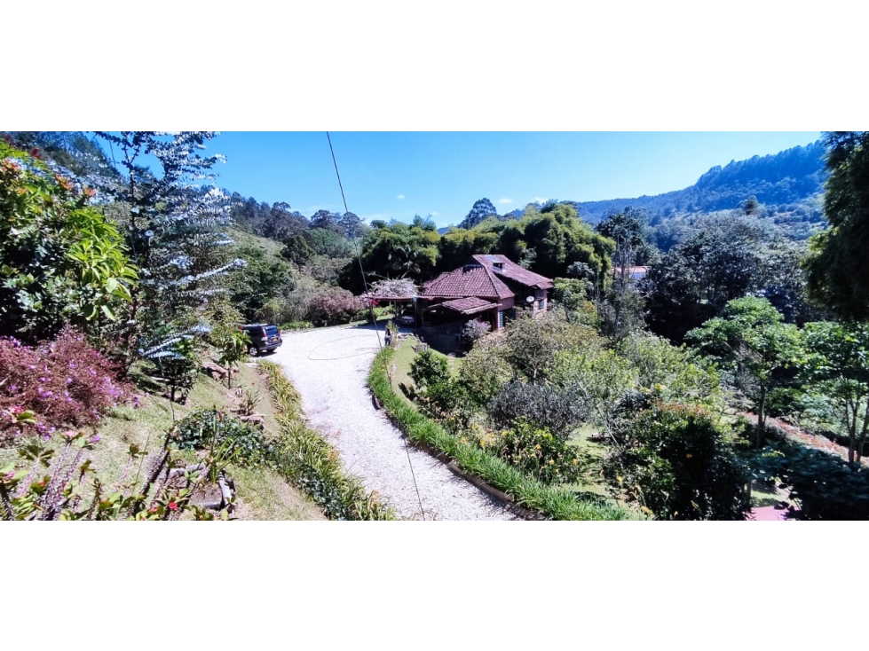 FINCA EL RETIRO VENTA PUERTA CERRADA VEREDA LA LORENA
