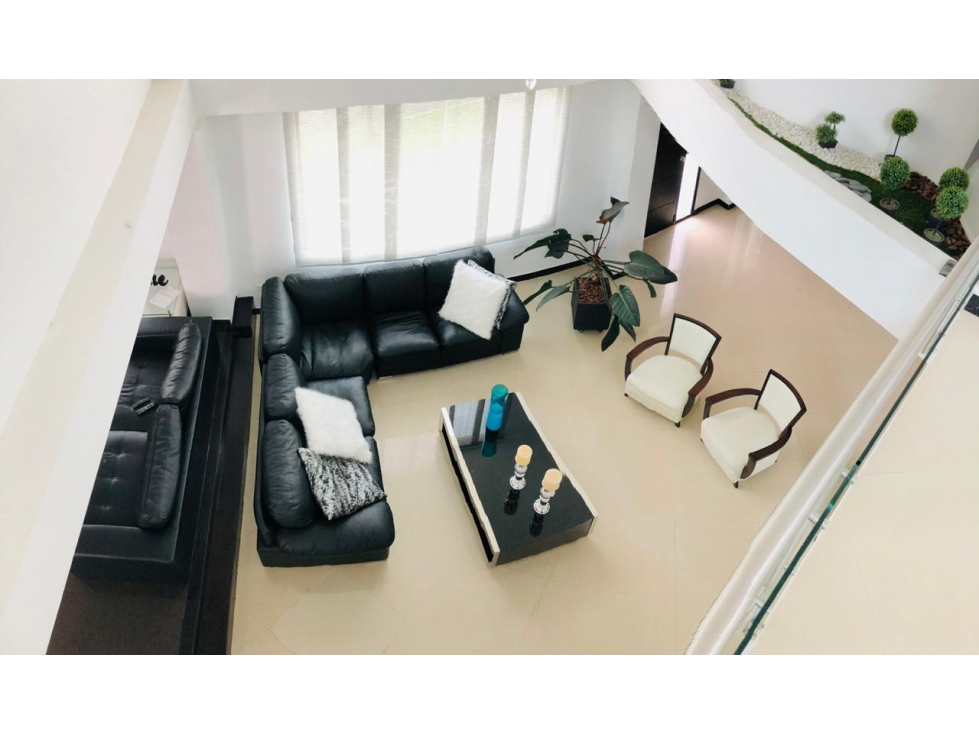 HERMOSA Y MODERNA CASA EN SABANETA SECTOR SAN JOSE — foto 4
