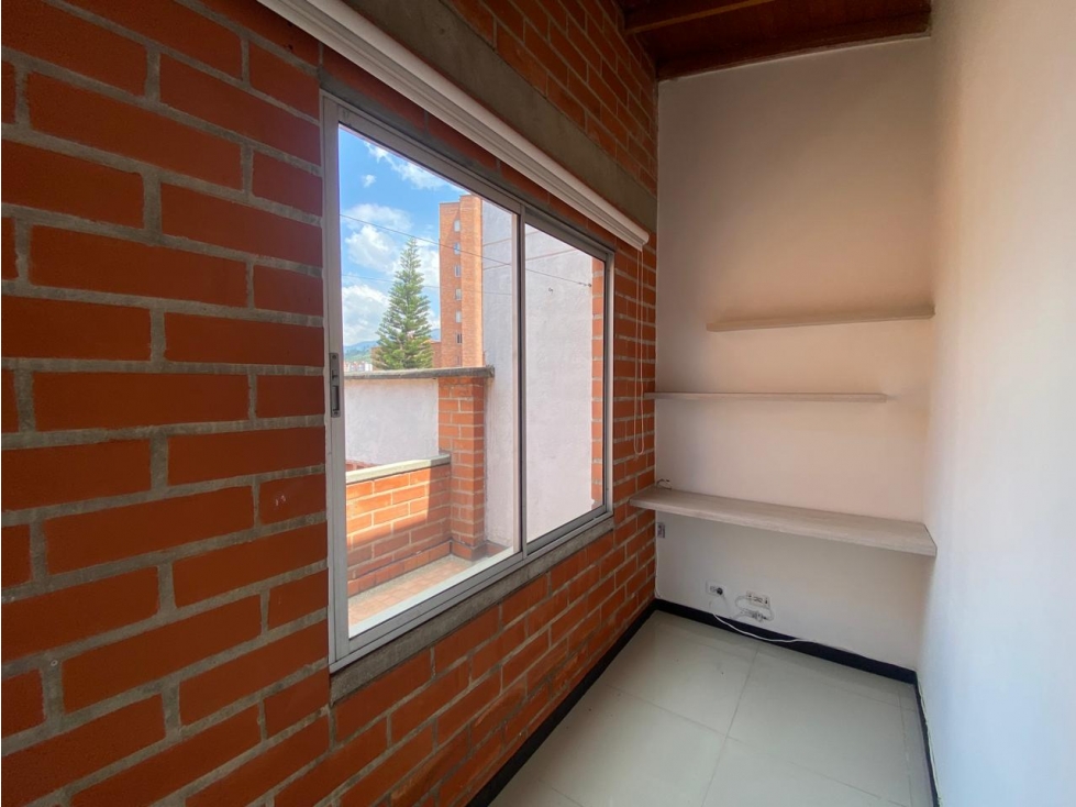 APARTAMENTO DUPLEX EXCELENTE UBICACION VELODROMO AIRBNB — foto 4