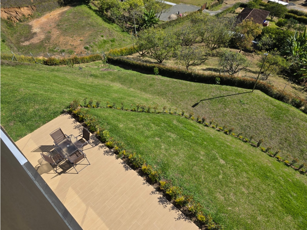 CASA FINCA EN CONDOMINIO EN SAN VICENTE SECTOR CAMPO ALEGRE — foto 5