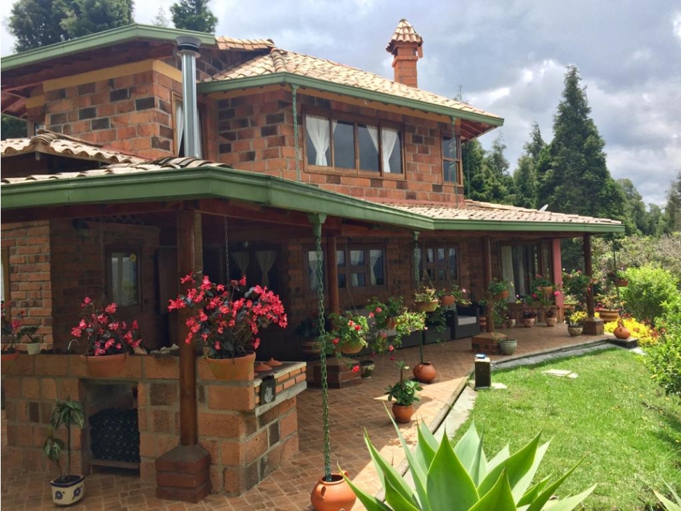 FINCA SANTA ELENA VEREDA BARRO BLANCO