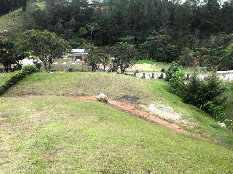 LOTE EL RETIRO VEREDA PANTANILLO EN HERMOSA PARCELACION