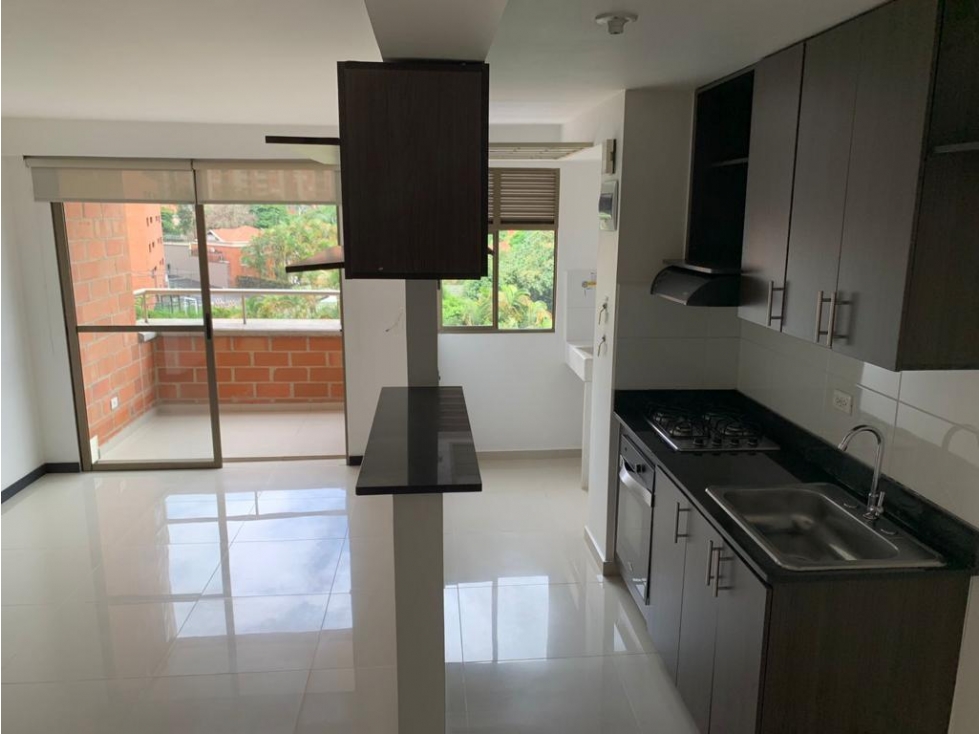 APARTAMENTO EN VENTA O ARRIENDO SABANETA LOMA SAN JOSE — foto 2