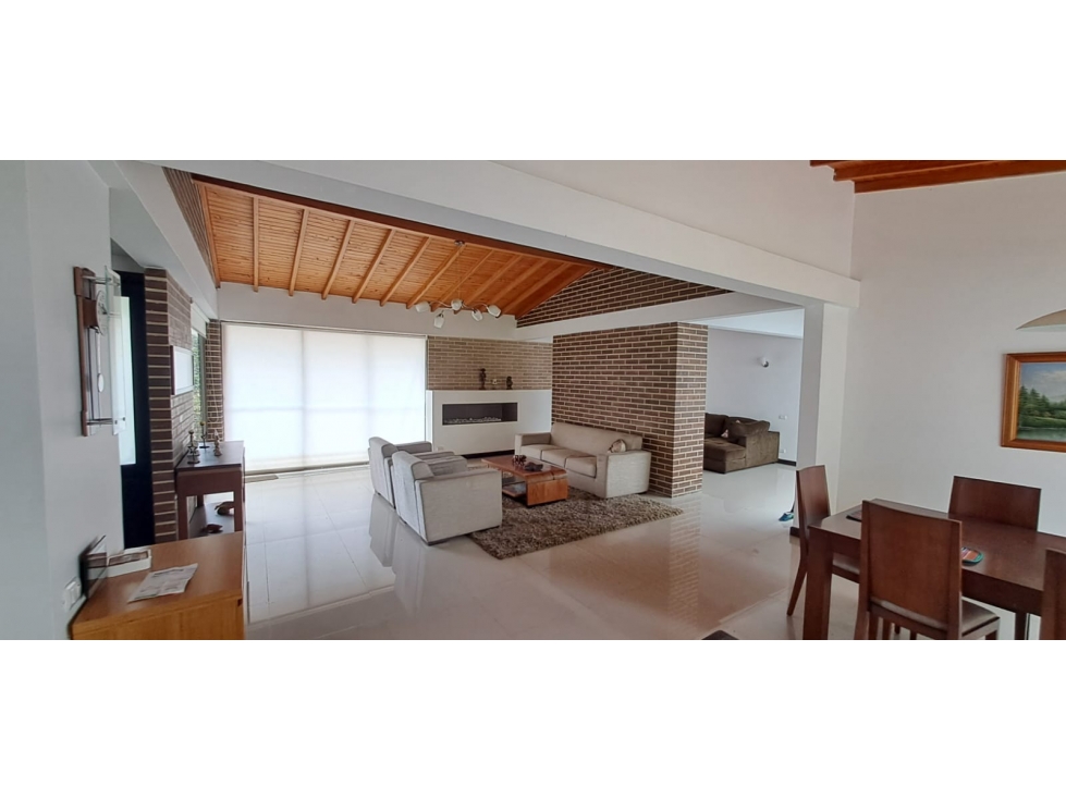 HERMOSA CASA FINCA AMOBLADA EN GUARNE VEREDA LA CLARITA — foto 4