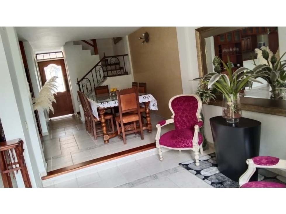 CASA UNIDAD CERRADA ENVIGADO LOMA DEL ESCOBERO — foto 2