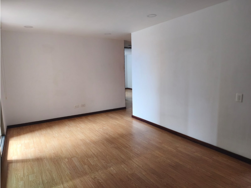 APARTAMENTO EN VENTA EN SAN DIEGO, MEDELLIN — foto 3