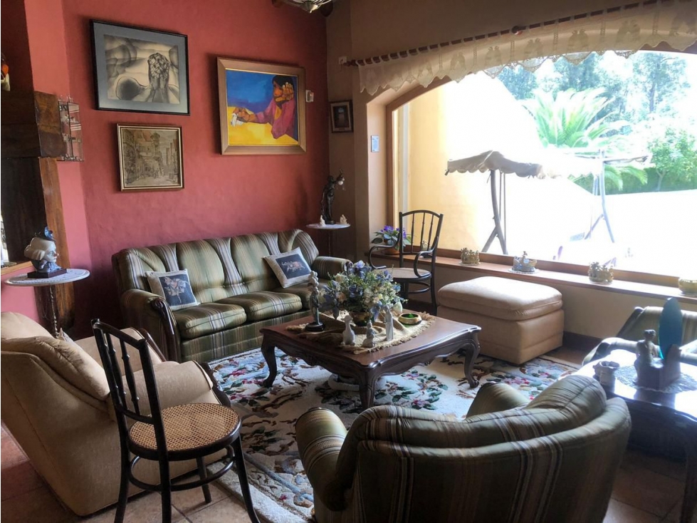 VENTA HERMOSA CASA QUITO ECUADOR TUMBACO EN CONJUNTO PRIVADO DE LUJO - 4