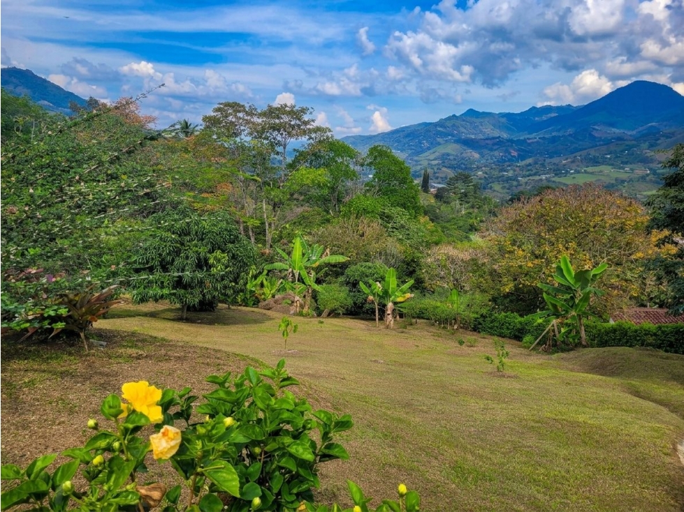 FINCA DE RECREO EN PARCELACION EN BARBOSA ANTIOQUIA - 1