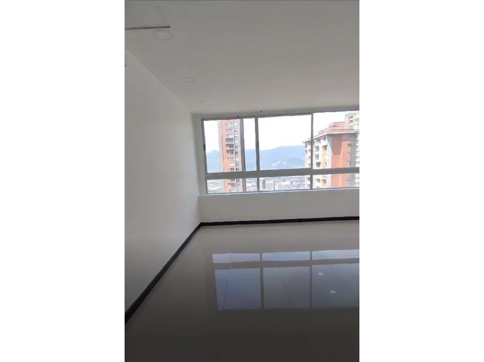 APARTA OFICINA MEDELLIN POBLADO SECTOR PALMAS PISO MEDIO — foto 4
