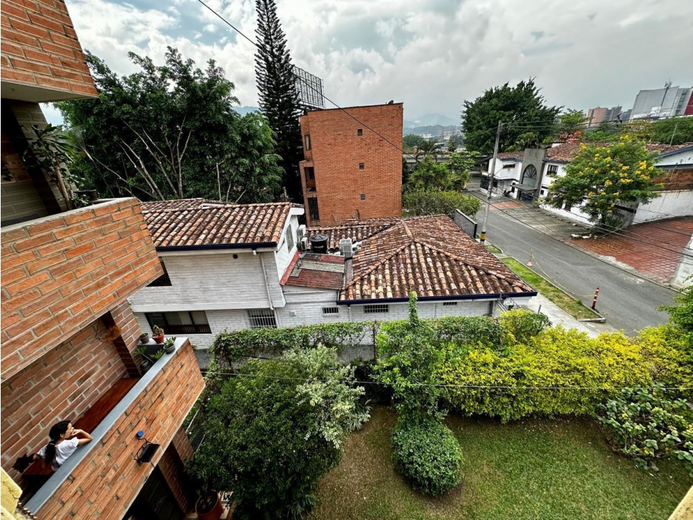 APARTAMENTO POBLADO LA AGUACATALA CERCA A EAFIT PARA RENTAS CORTAS — foto 3