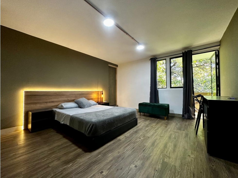 APARTAMENTO POBLADO LA AGUACATALA CERCA A EAFIT PARA RENTAS CORTAS — foto 5