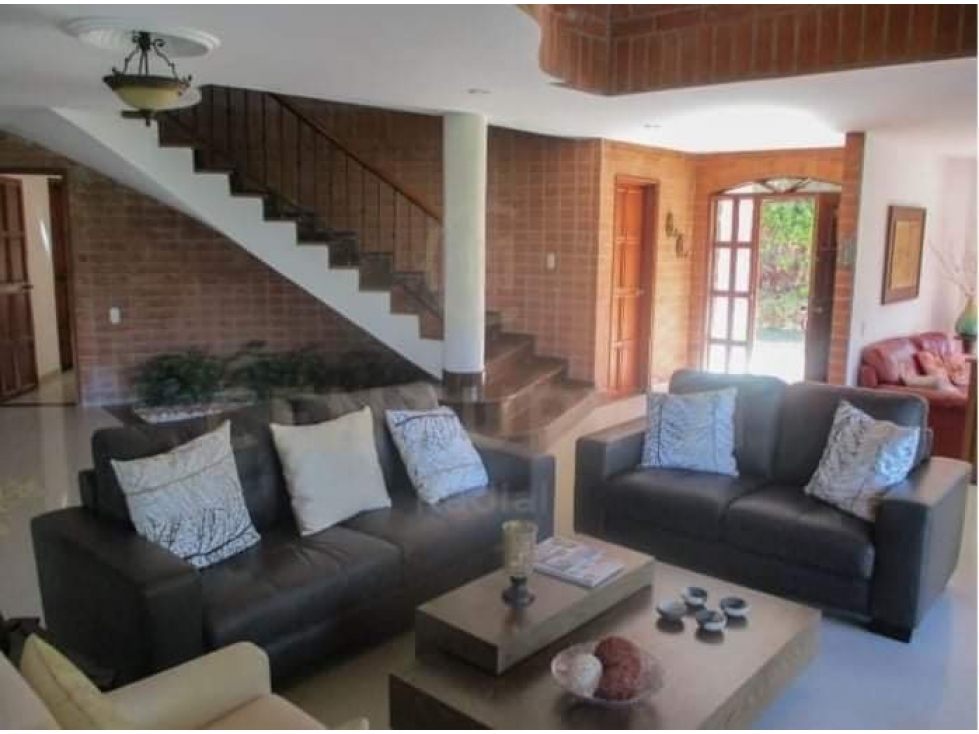 CASA FINCA AMBIENTE CAMPESTRE Y EXCELENTE VISTA POBLADO SAN LUCAS
