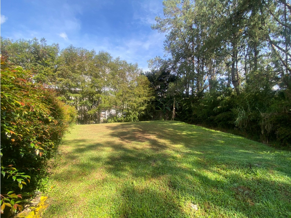LOTE EL RETIRO PARA CASA ESQUINERA SECTOR PURO CUERO — foto 2