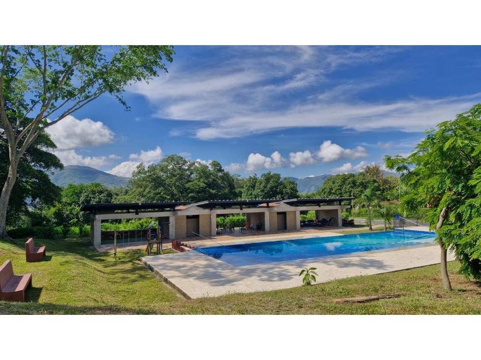 HERMOSO LOTE EN PARCELACION SOPETRAN LISTO PARA CONSTRUIR — foto 2