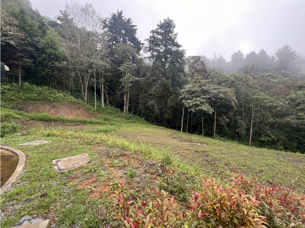 CESION DE DERECHOS LOTE LAS PALMAS TRANSVERSAL DE LA MONTAÑA ENVIGADO — foto 2