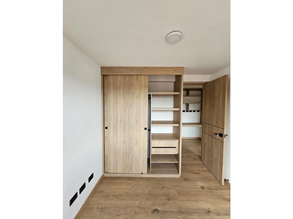 ESTRENA APARTAMENTO CON HERMOSOS ACABADOS RIONEGRO BARRO BLANCO — foto 4