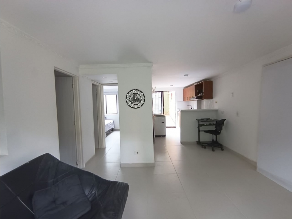 APARTAMENTO EN VENTA LAURELES ALMERIA — foto 2