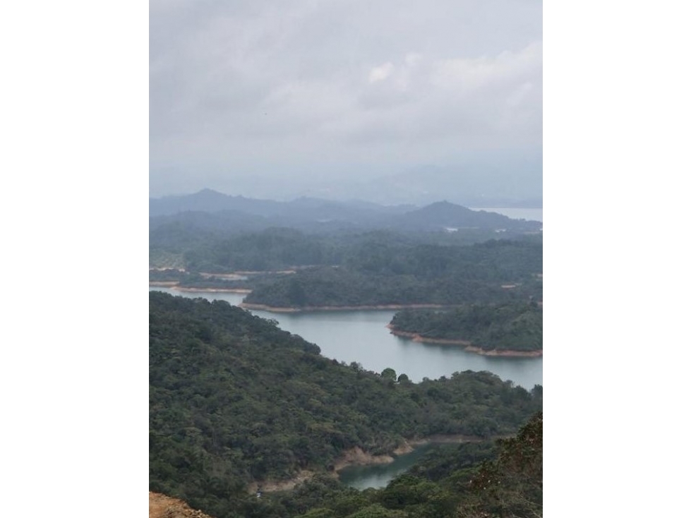 EXCLUSIVO PROYECTO GUATAPE LOTES UNIDAD CERRADA VISTA A REPRESA — foto 2