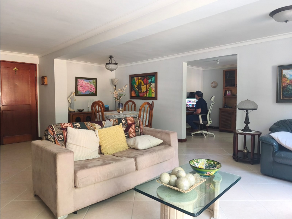 APARTAMENTO EN VENTA EN CASTROPOL, MEDELLIN — foto 3