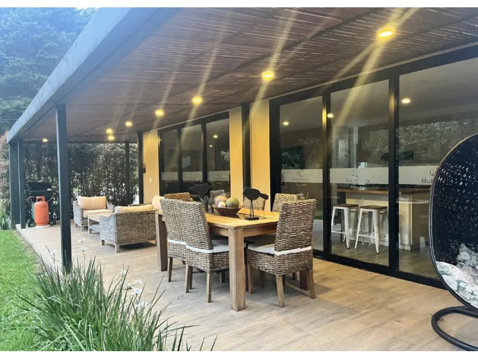FINCA INDEPENDIENTE PERO ACOMPAÑADO EL RETIRO PRECIO DE OPORTUNIDAD