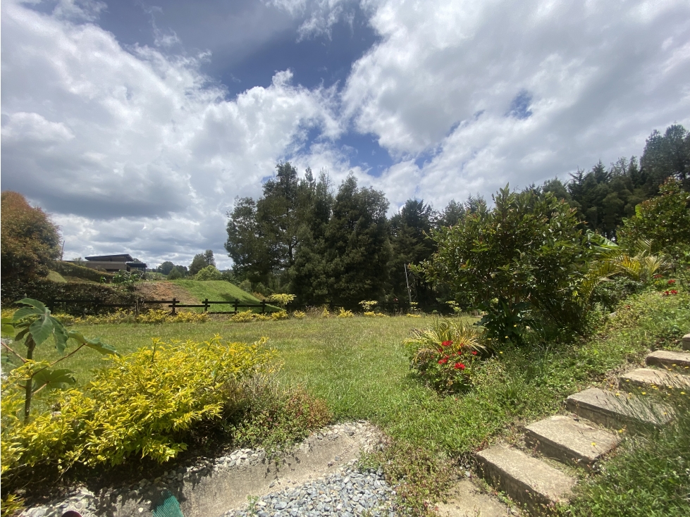 AMPLIA CASA CAMPESTRE ENVIGADO CERCA A INDIANA SECTOR ALTO DE PALMAS — foto 4