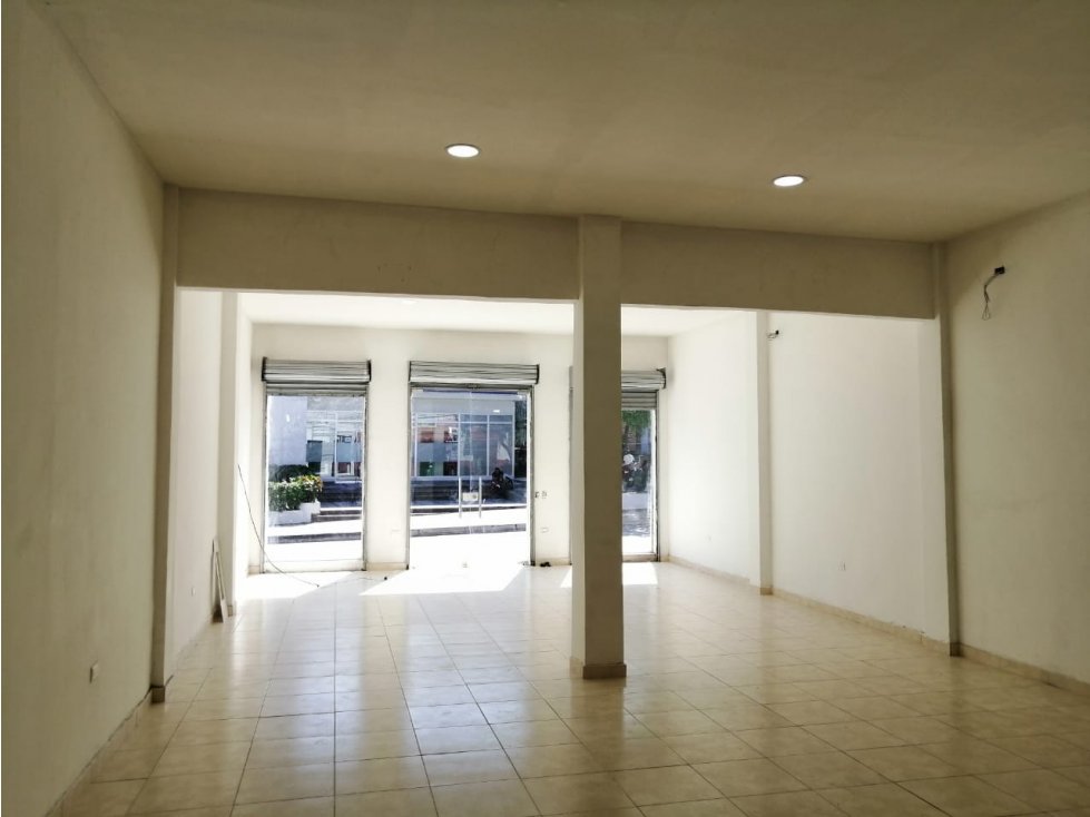 LOCAL EN ZONA COMERCIAL DEL CENTRO DE BARRANQUILLA - 3
