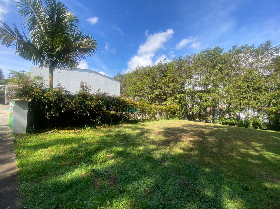 LOTE EL RETIRO PARA CASA ESQUINERA SECTOR PURO CUERO — foto 3