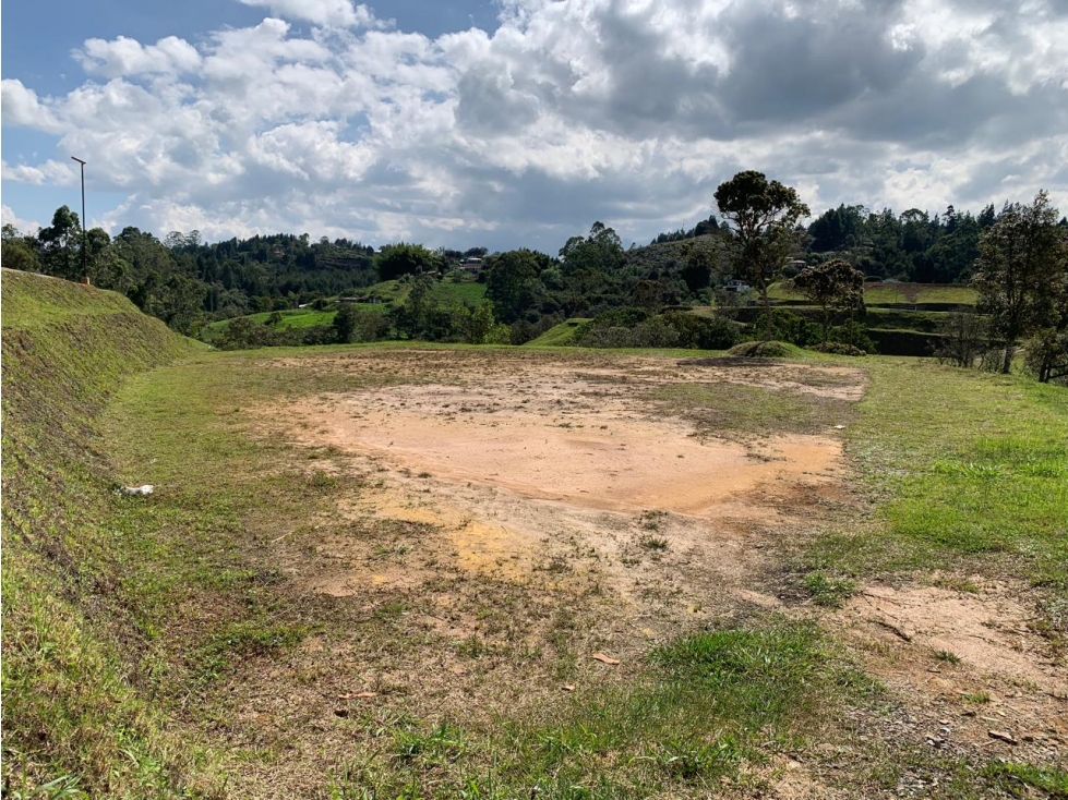 LOTE EN RIONEGRO VEREDA MAMPUESTO ENTRANDO POR LA MOSQUITA — foto 4