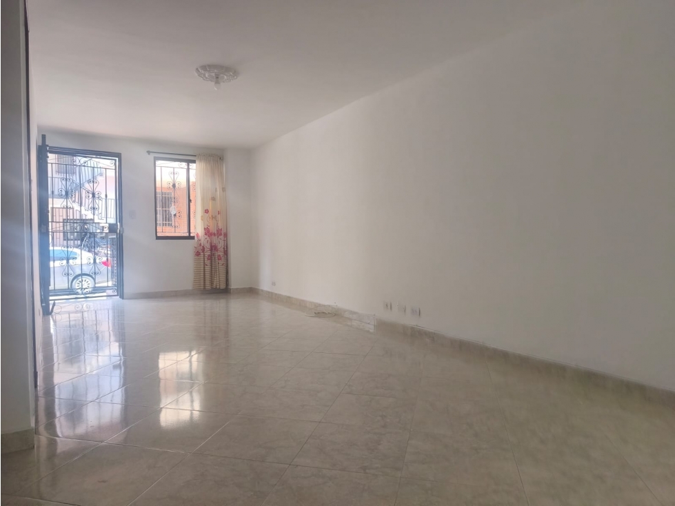 CASA EN VENTA EN ITAGUI, EL CARMELO — foto 3