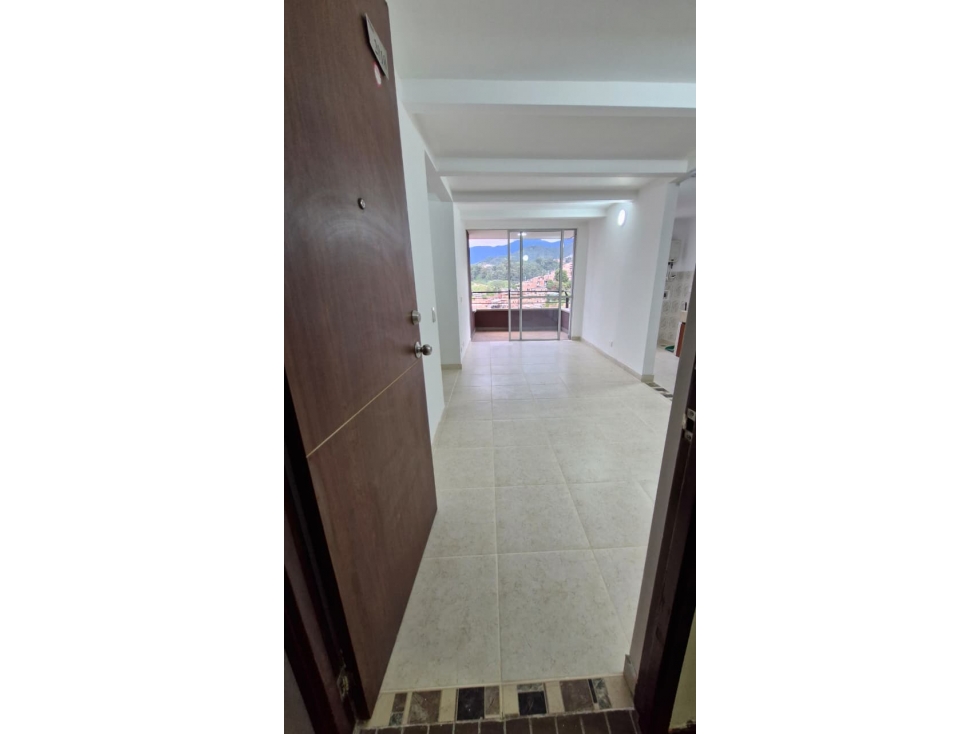 APARTAMENTO EN ITAGUI SECTOR VIVIENDAS DEL SUR — foto 2