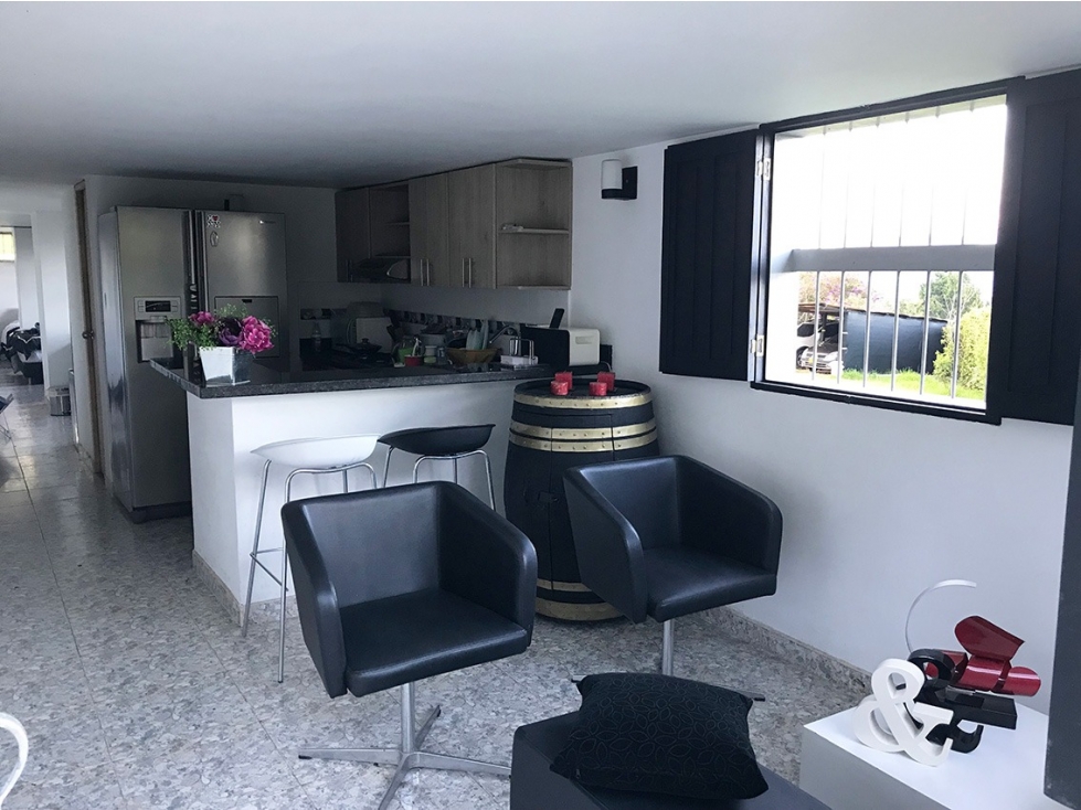 FINCA INDEPENDIENTE EN GUARNE VEREDA EL SALADO VIA PIEDRAS BLANCAS — foto 5