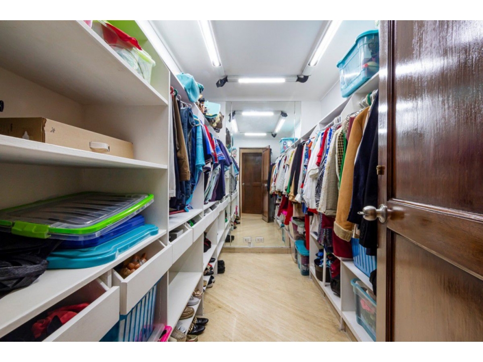 HERMOSO APARTAMENTO EL POBLADO LOS BALSOS — foto 5