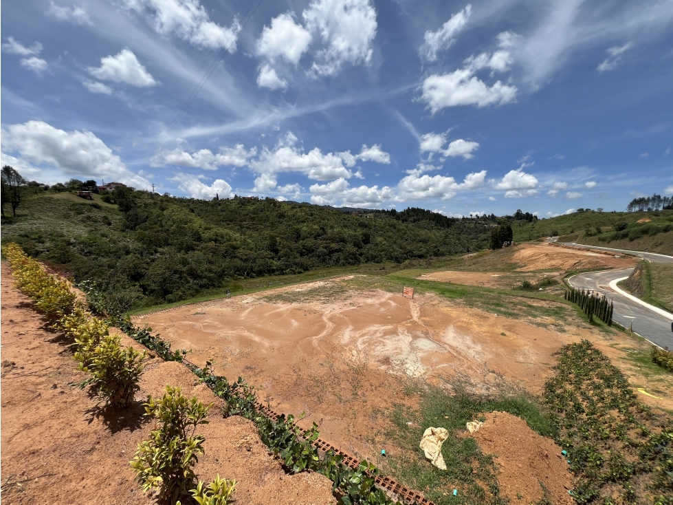 LOTE EN GUARNE UNIDAD CERRADA GUARNE A SOLO 10 MIN DEL AEROPUERTO — foto 5