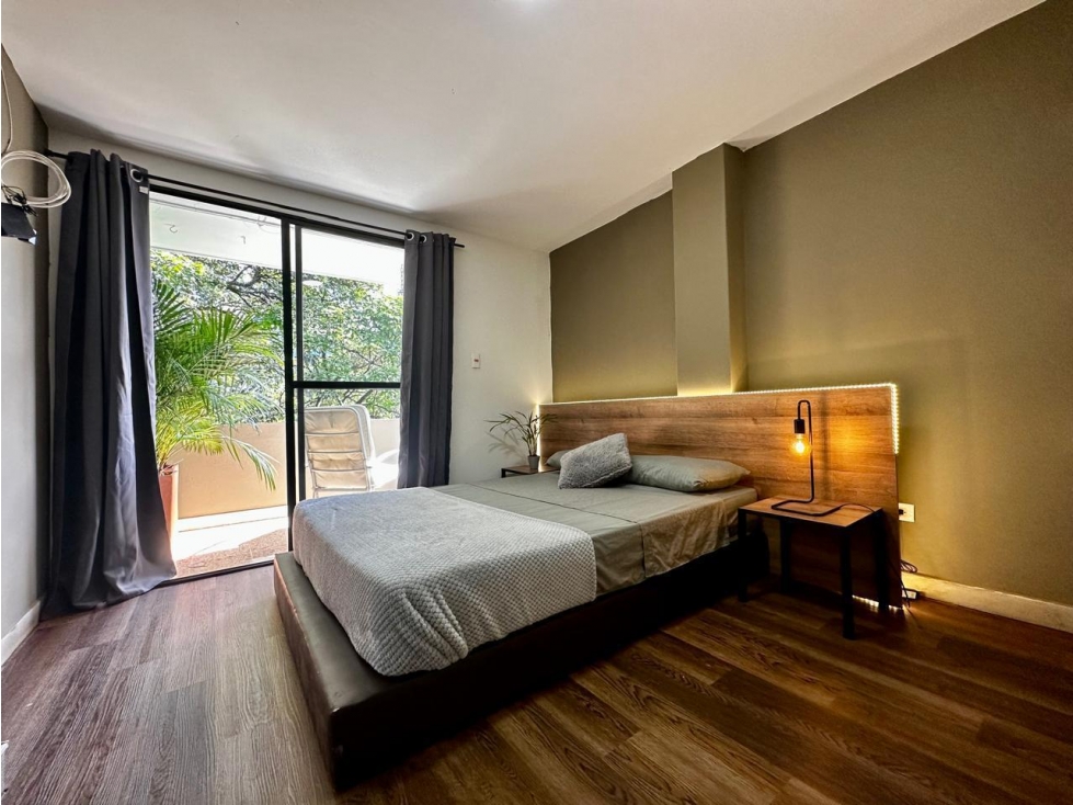 APARTAMENTO POBLADO LA AGUACATALA CERCA A EAFIT PARA RENTAS CORTAS — foto 6