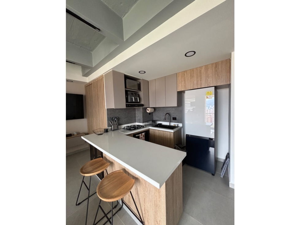 APARTAMENTO ITAGUI DITAIRES PISO ALTO MEJOR VISTA ACABADOS DE LUJO — foto 4