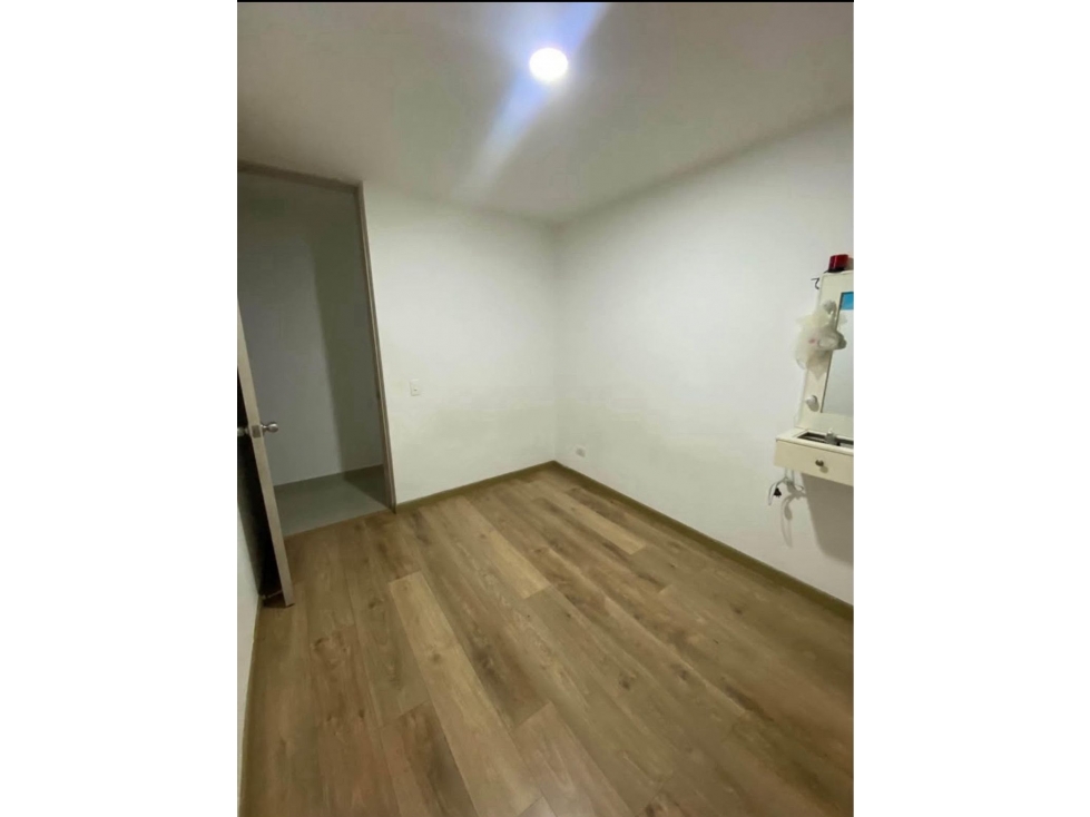 APARTAMENTO SABANETA PARTE BAJA CERCA AL HOSPITAL VENANCIO DIAZ — foto 5