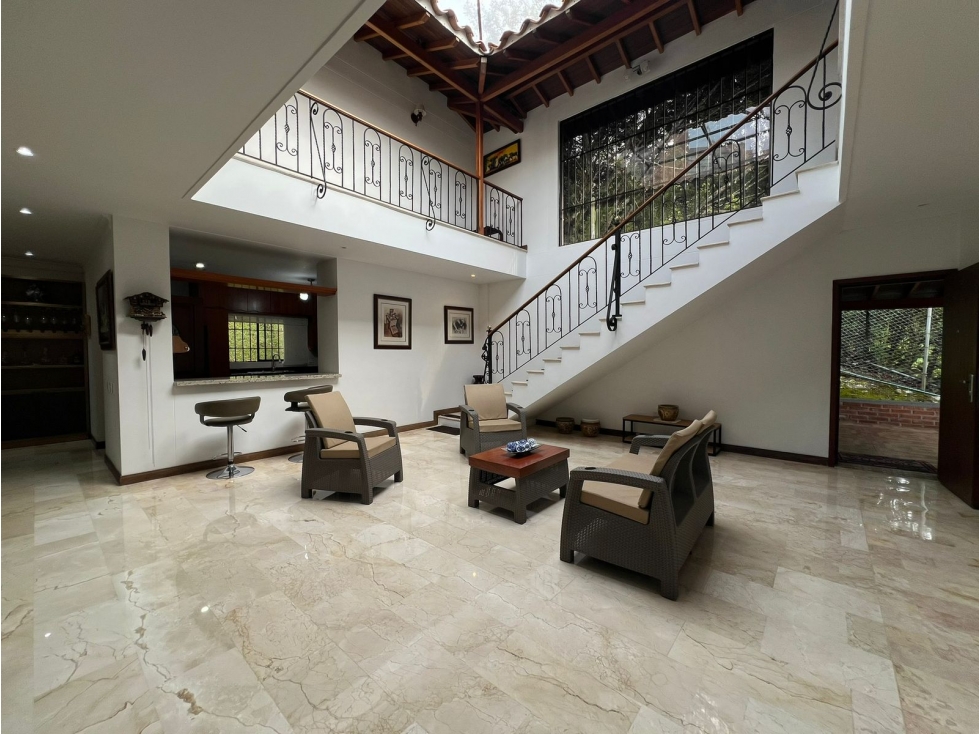 HERMOSA CASA POBLADO COLA DEL ZORRO — foto 4